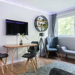  Apartment Centre Stylish With Free Parking United Kingdom